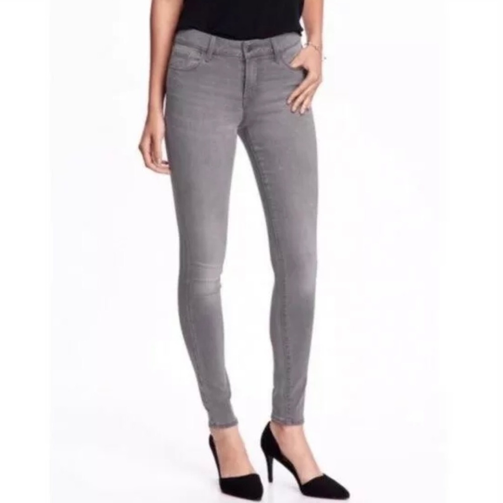 ‼️Old Navy curvy skinny jeans